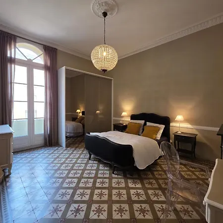 Elegance Sur La Place Arago, Vue Exceptionnelle Perpignan